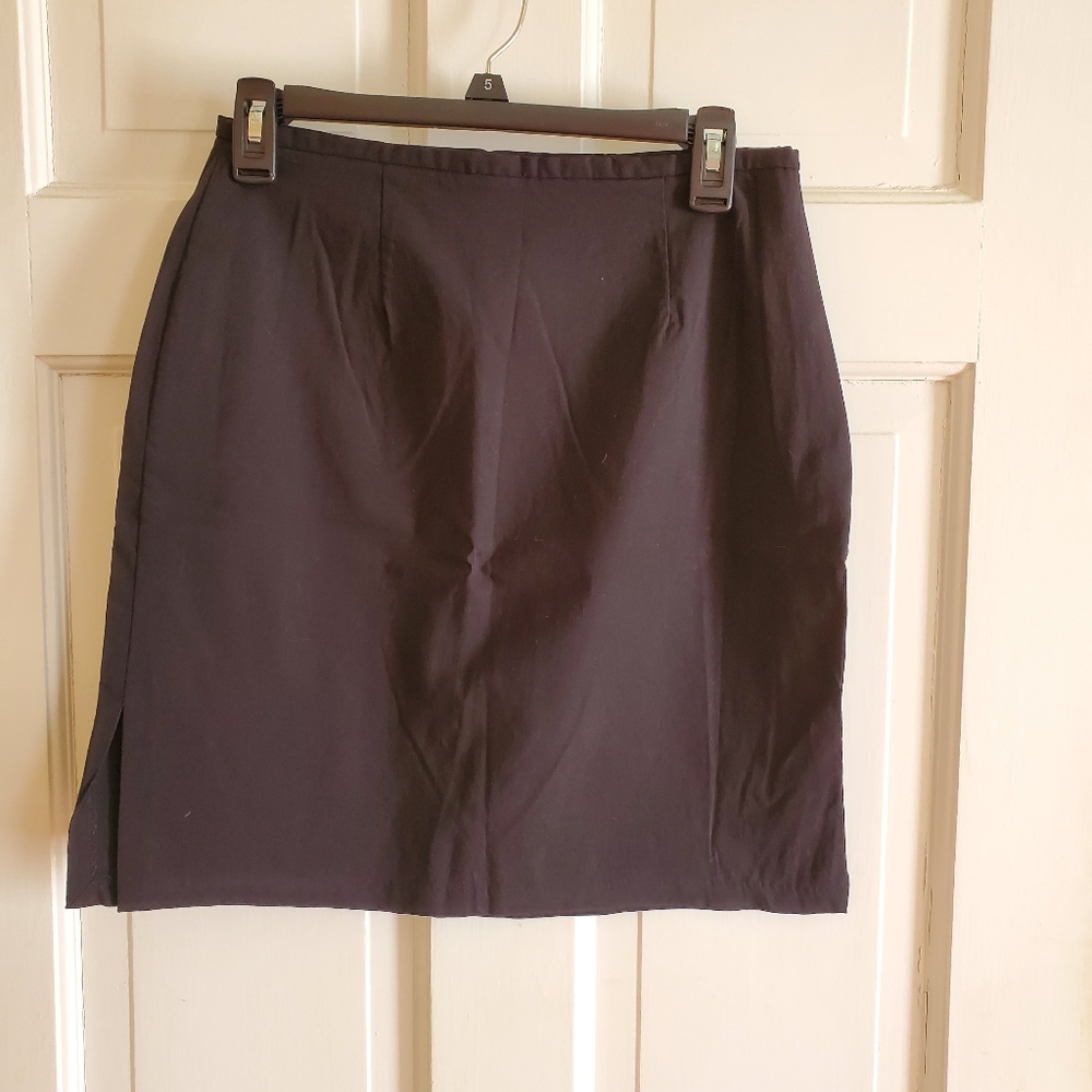 Express Skirt with side slits